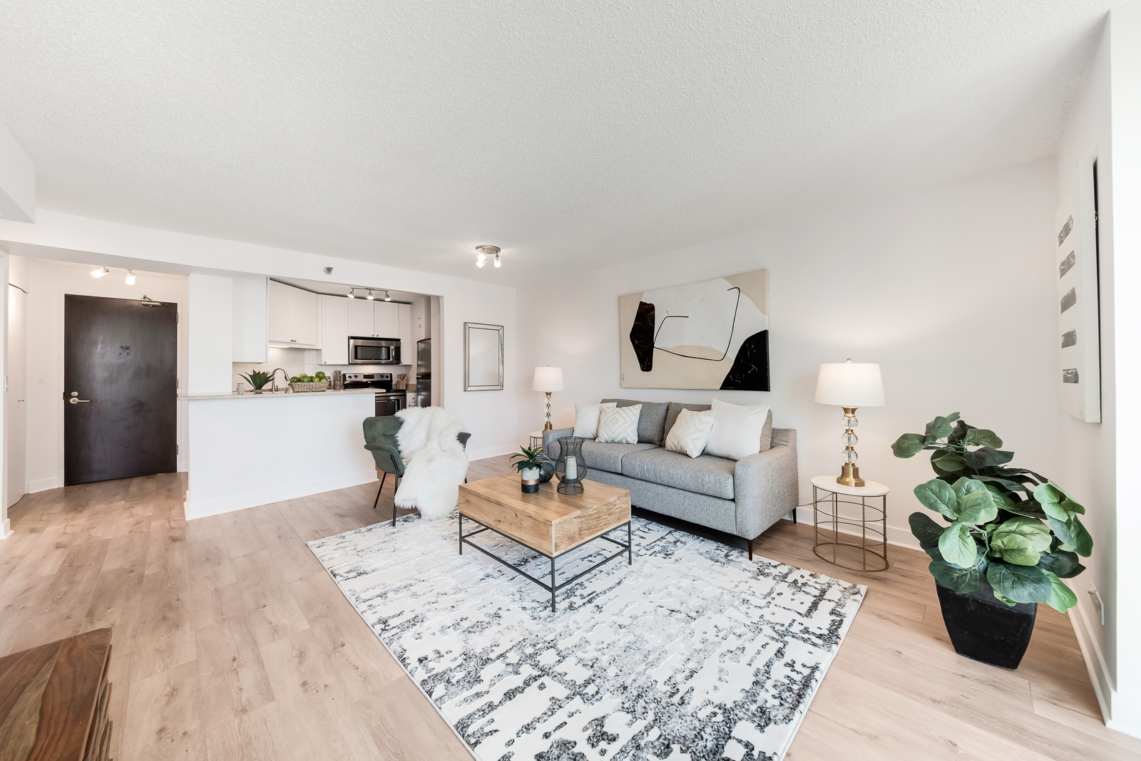 195 N HARBOR Drive Unit: 4407