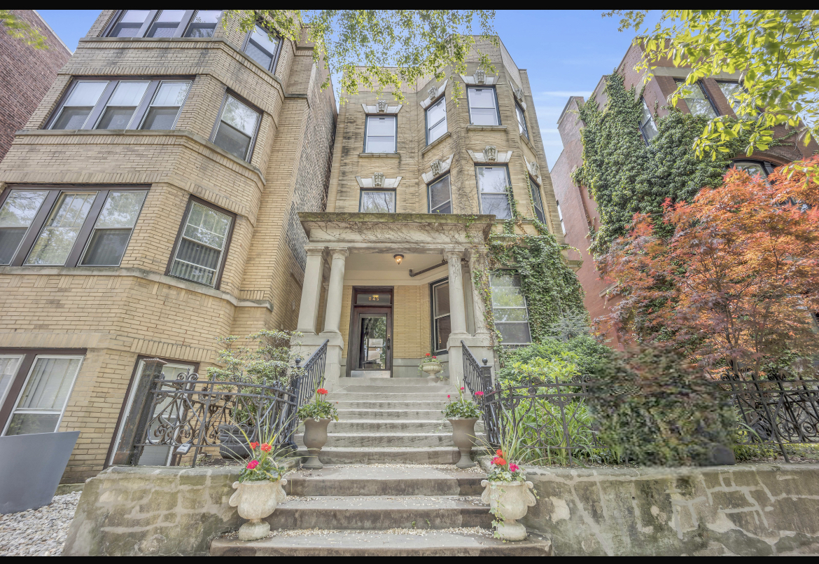 845 W Wolfram Street Unit: B