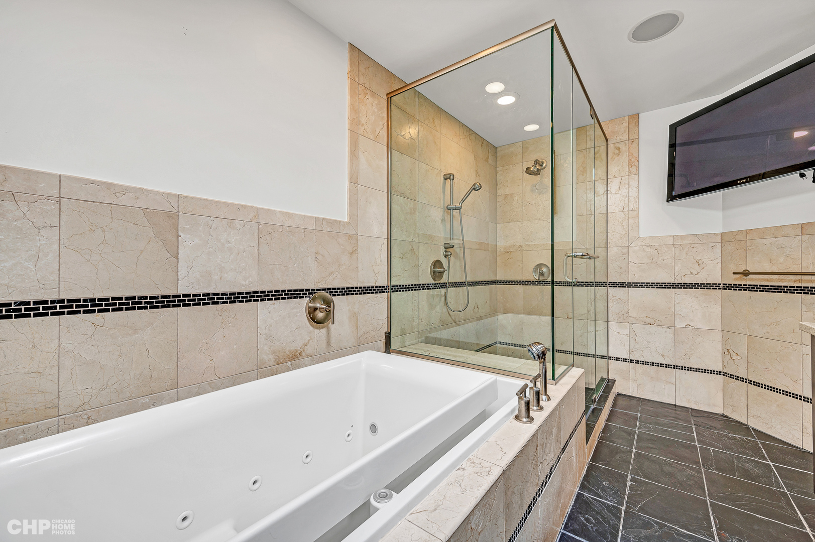 641 W Willow Street Unit: 121