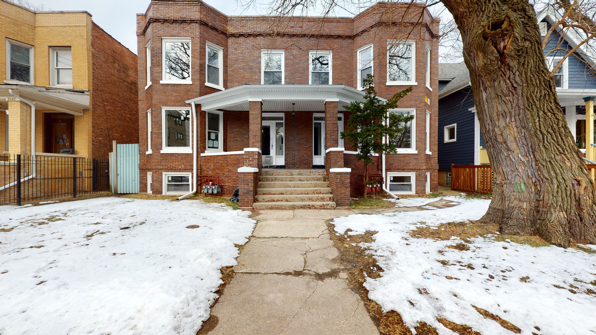 2038 W Estes Avenue Unit: 2