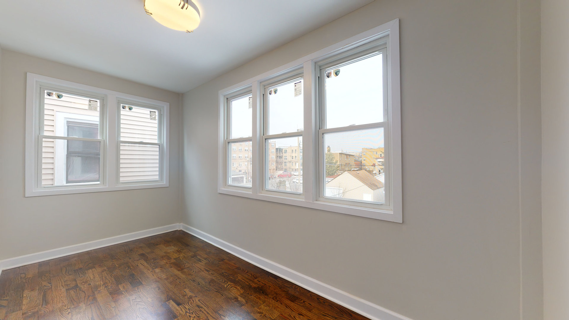 2038 W Estes Avenue Unit: 2