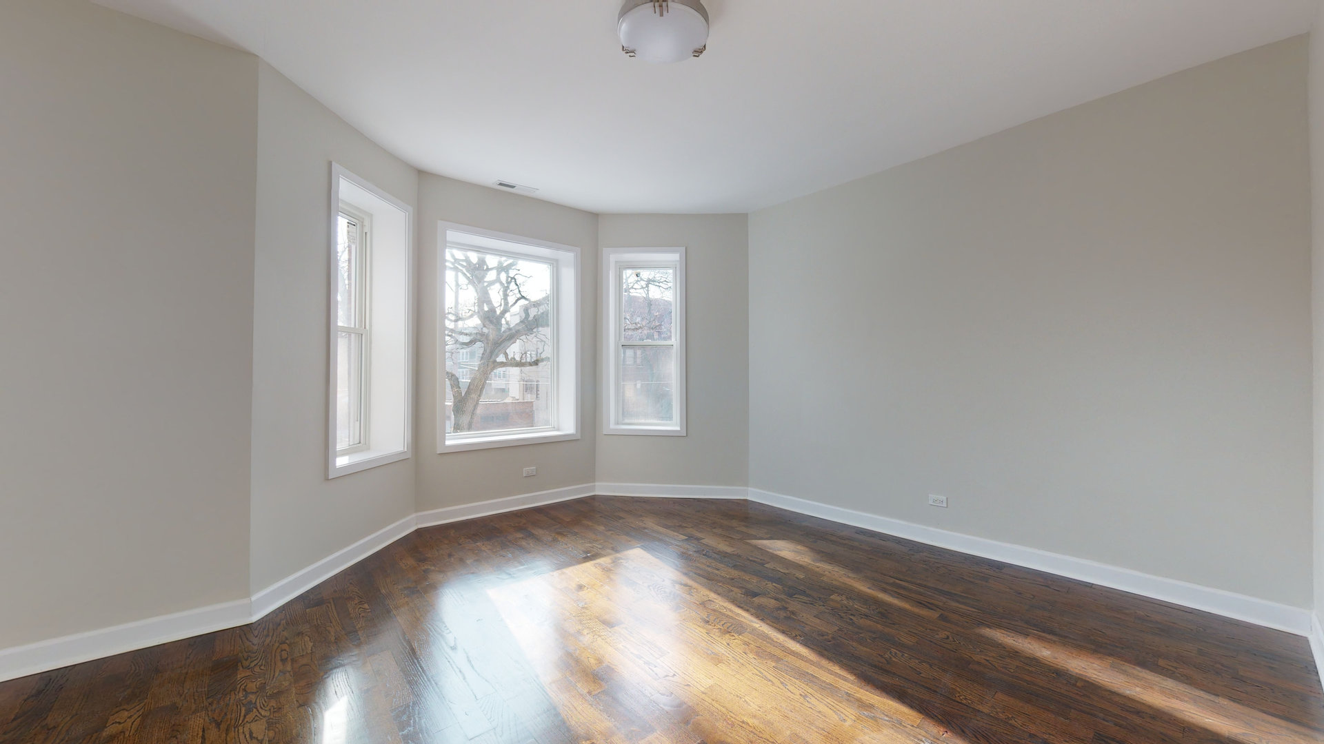 2038 W Estes Avenue Unit: 2