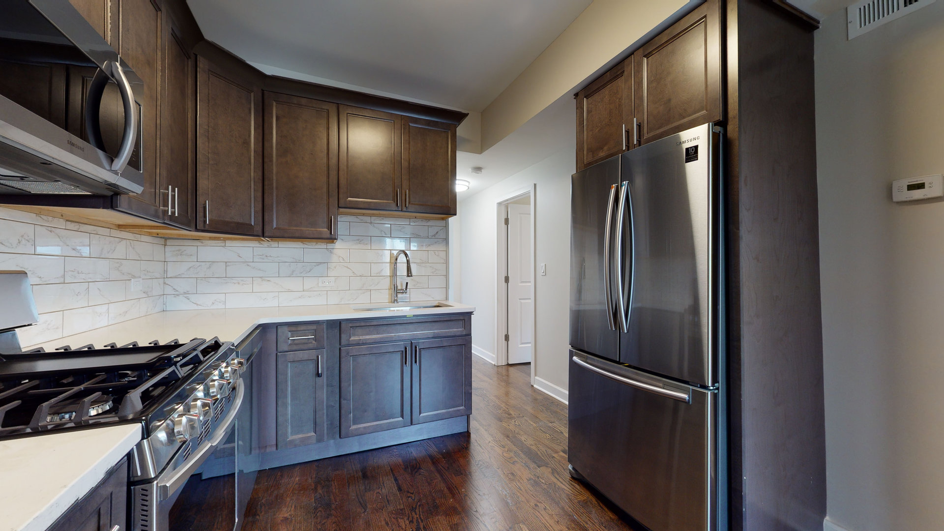 2038 W Estes Avenue Unit: 2