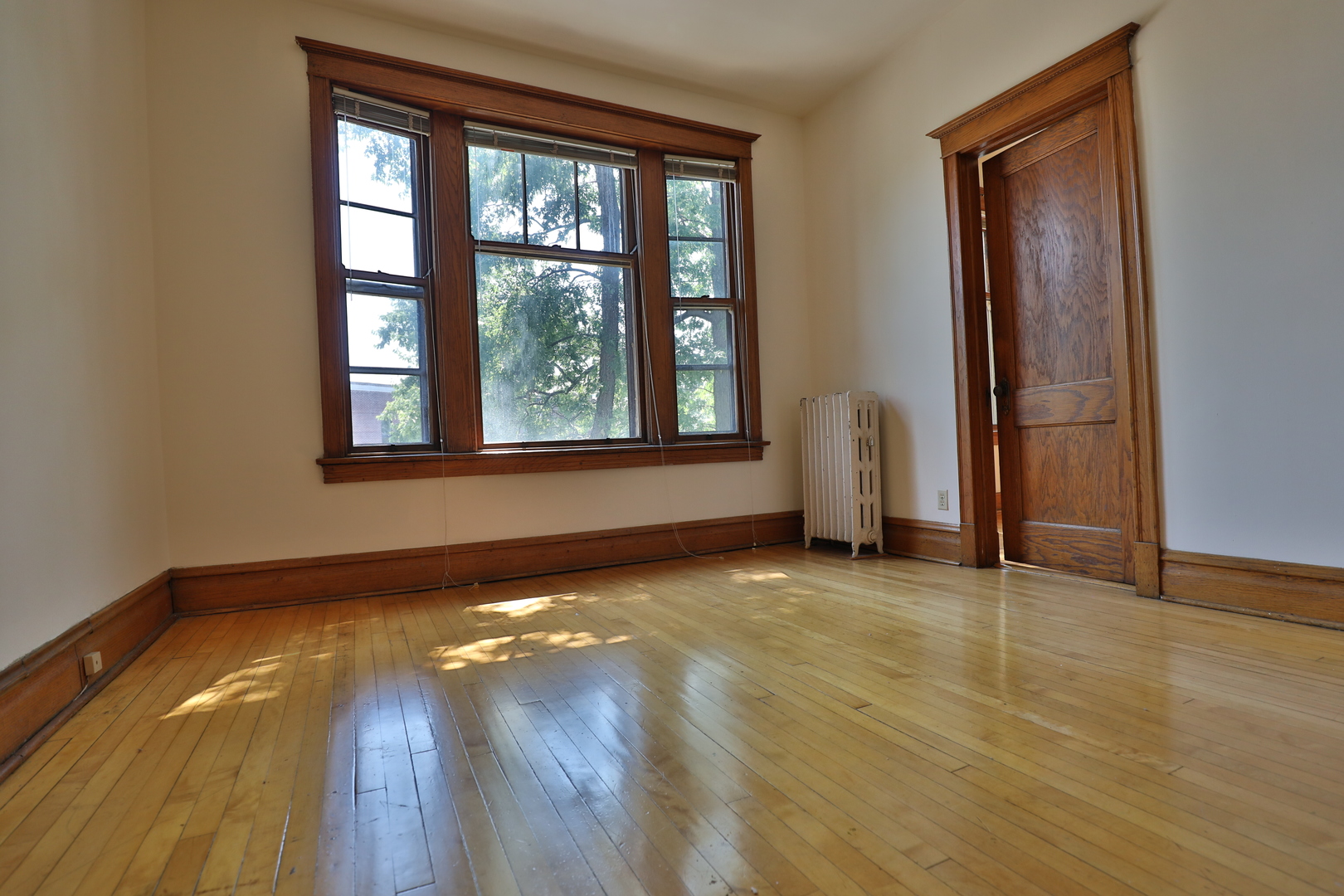 1403 N Wicker Park Avenue Unit: 3