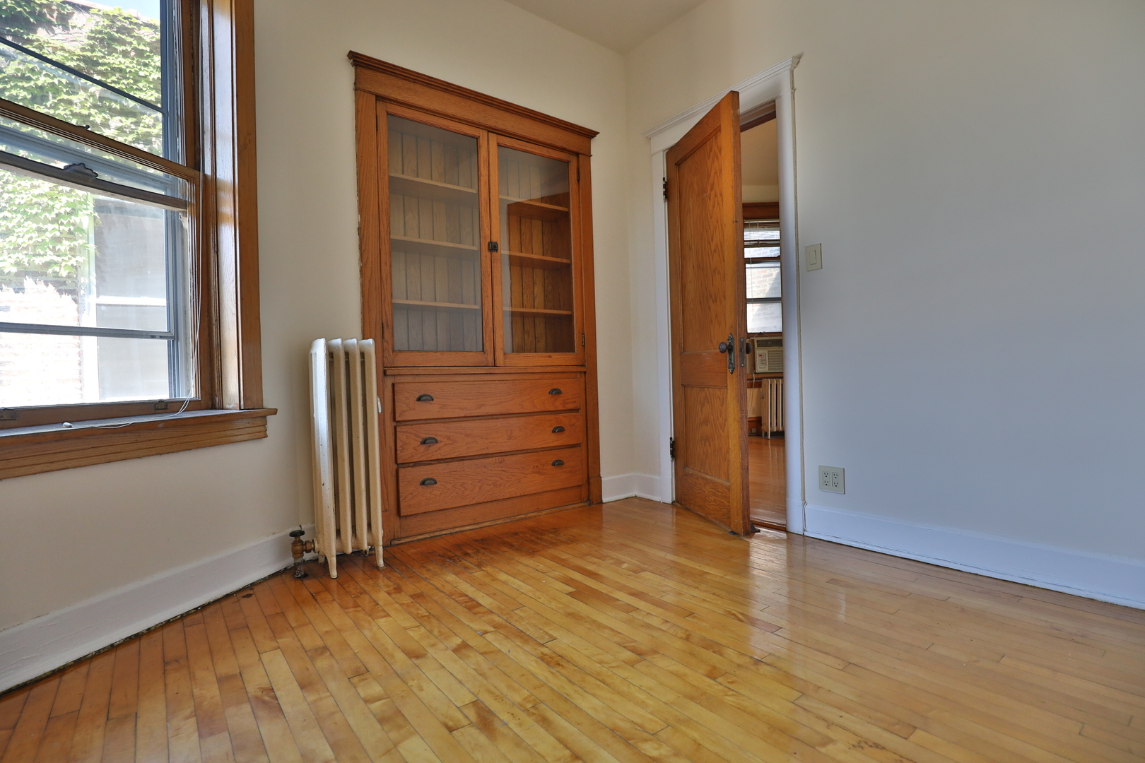 1403 N Wicker Park Avenue Unit: 3