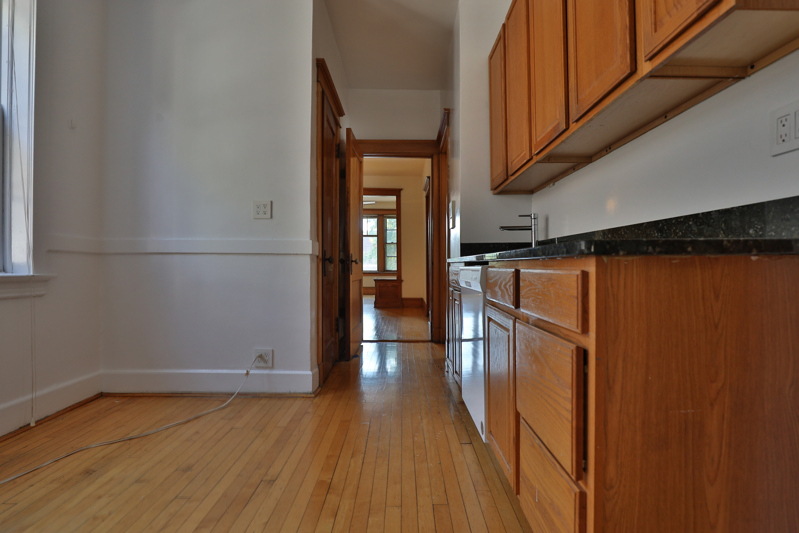 1403 N Wicker Park Avenue Unit: 3
