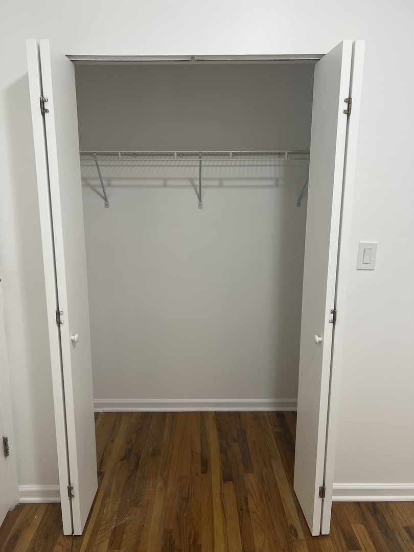 1537 W Augusta Boulevard Unit: GR