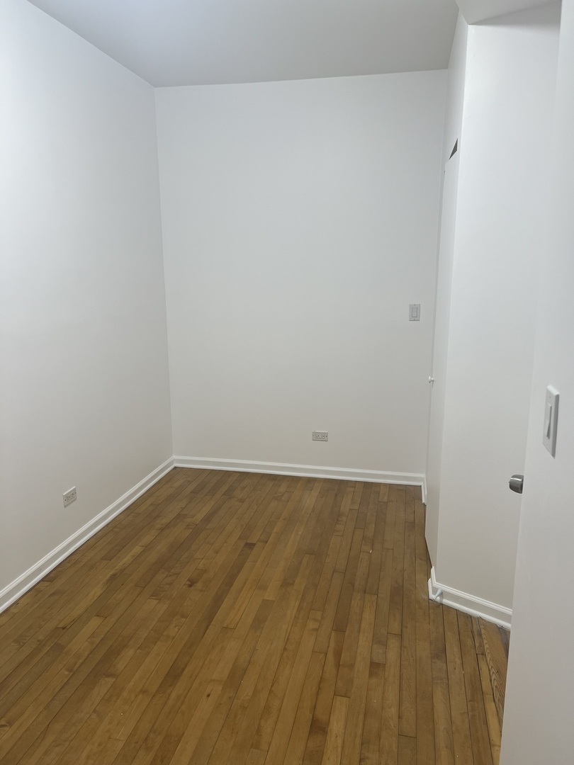 1537 W Augusta Boulevard Unit: GR