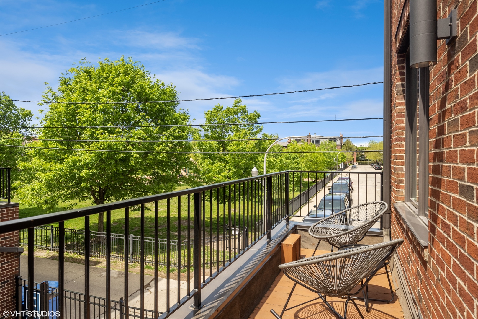 1738 W Diversey Parkway Unit: 5