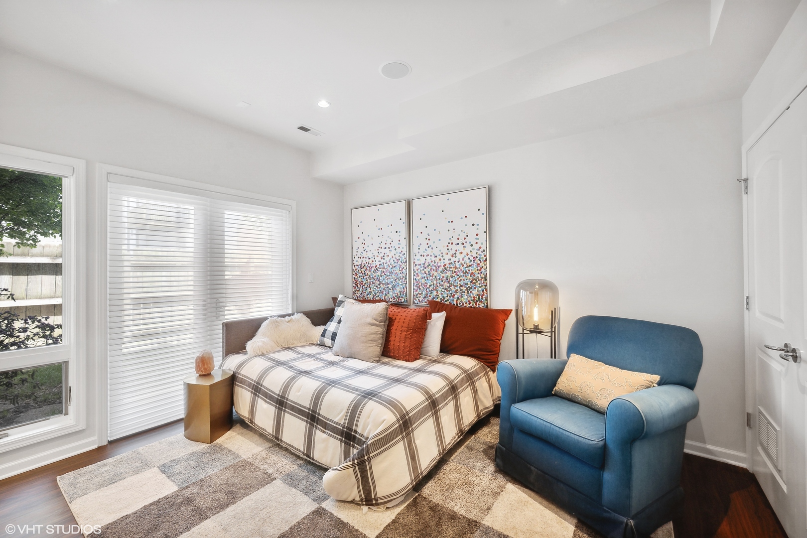 1738 W Diversey Parkway Unit: 5