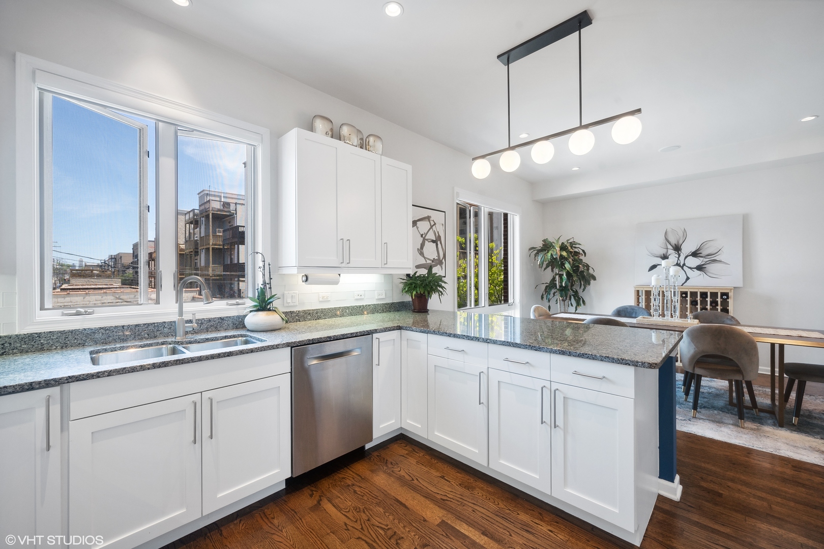 1738 W Diversey Parkway Unit: 5
