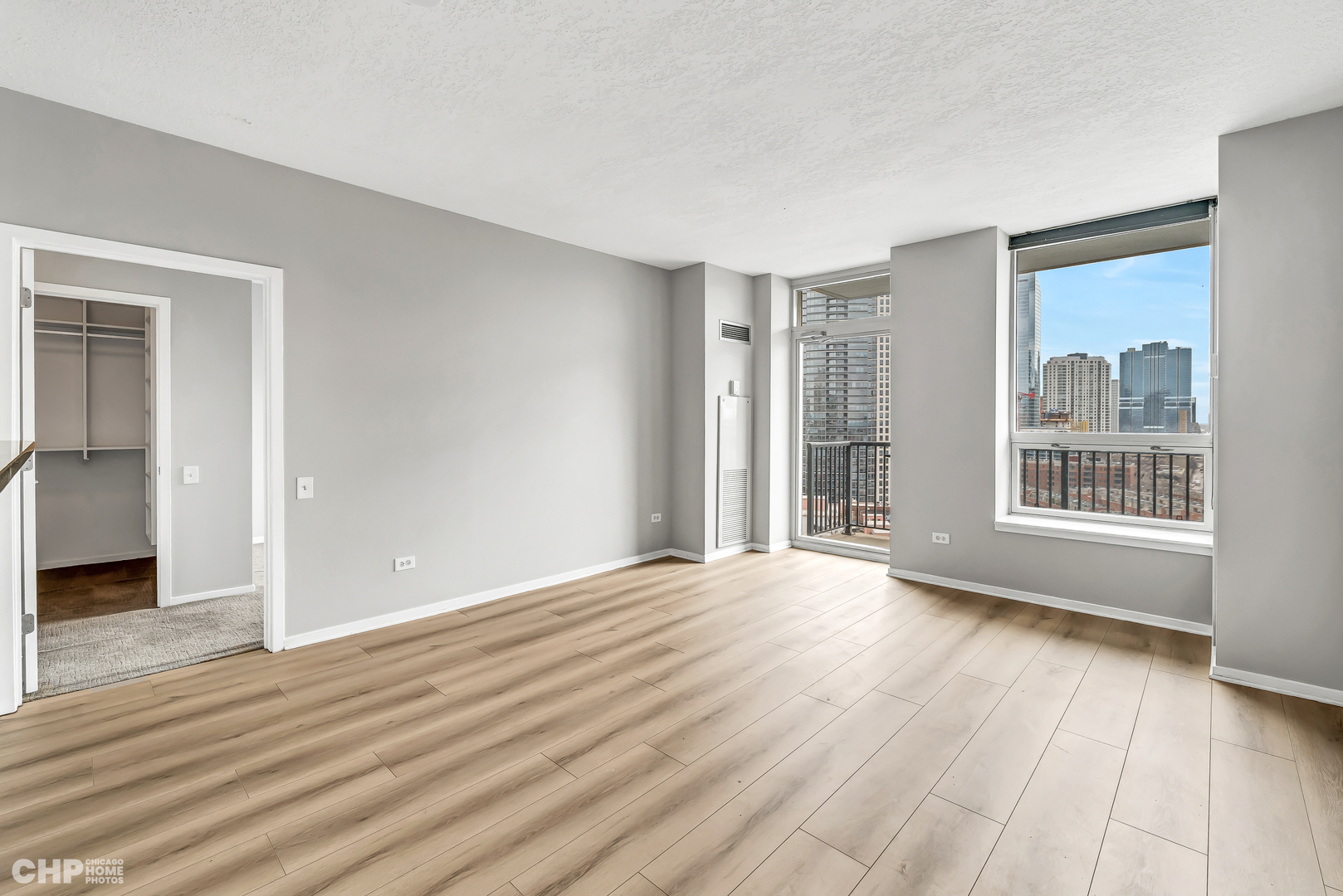 600 N Kingsbury Street Unit: 1712