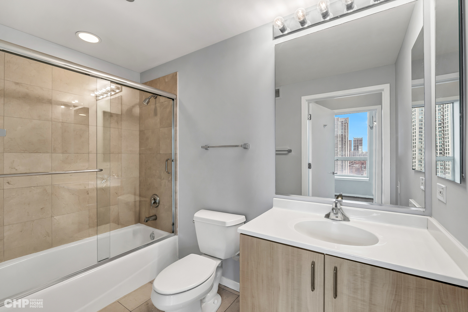 600 N Kingsbury Street Unit: 1712