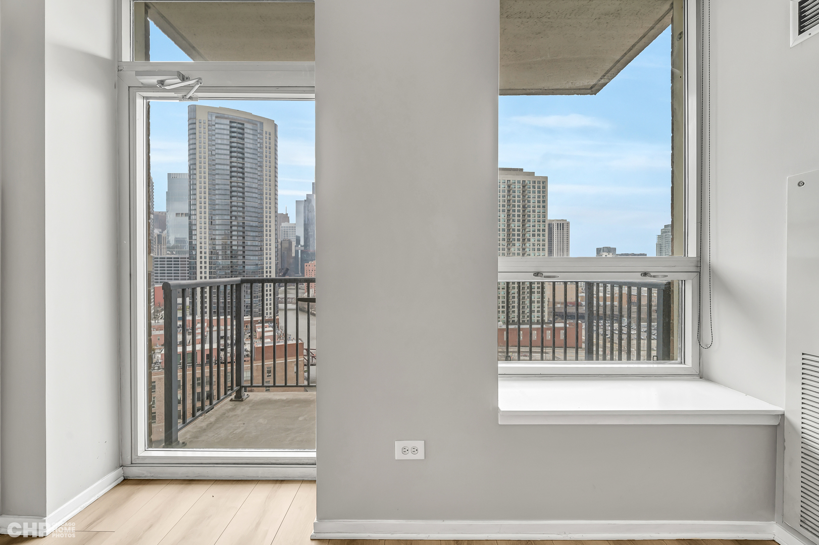 600 N Kingsbury Street Unit: 1712