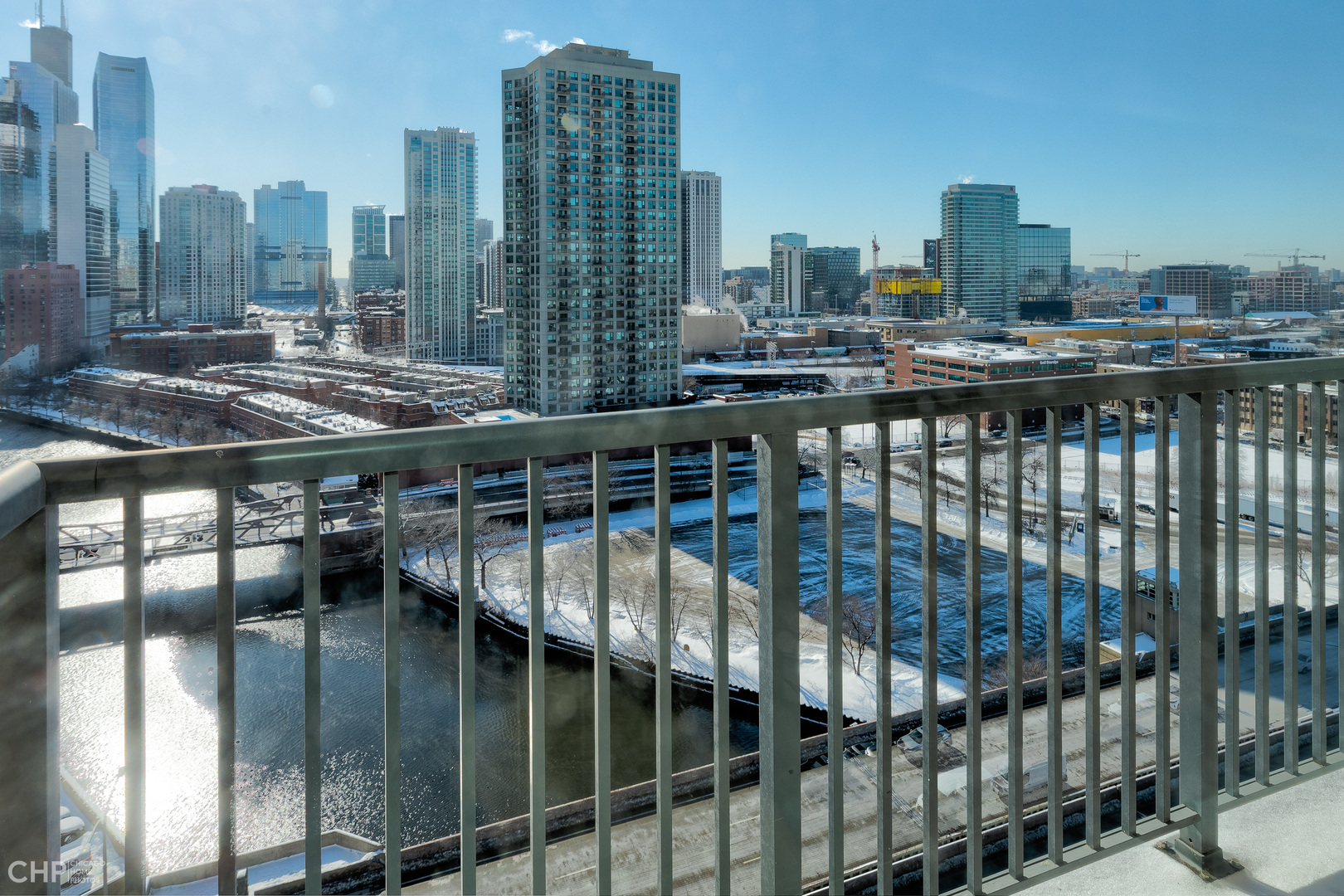 600 N Kingsbury Street Unit: 1712