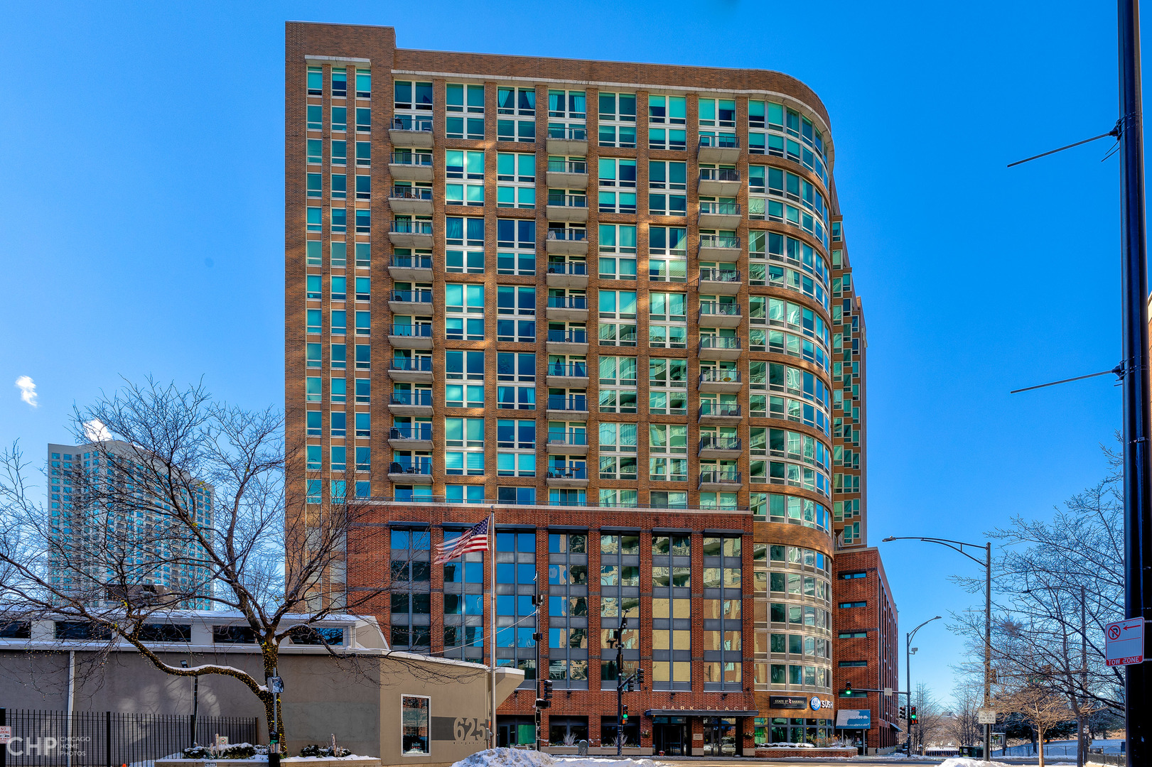 600 N Kingsbury Street Unit: 1712