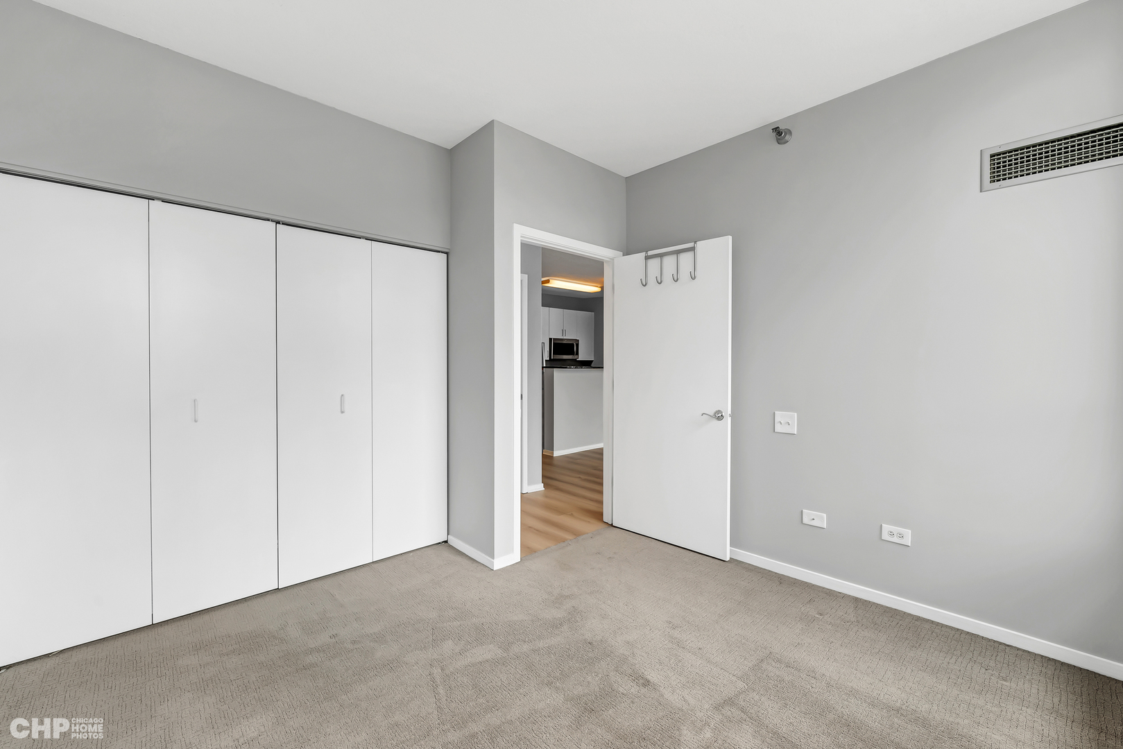 600 N Kingsbury Street Unit: 1712