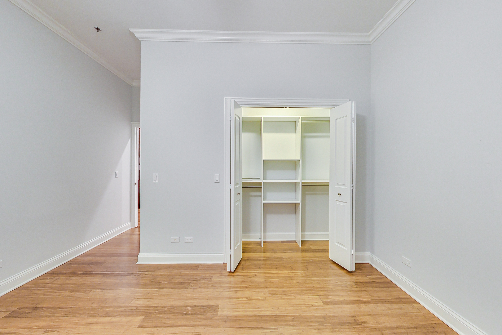 1247 W Madison Street Unit: 405