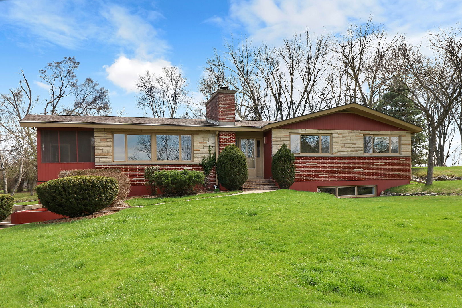 455 Maplewood Drive