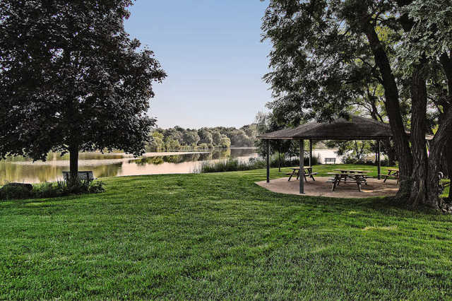 455 Maplewood Drive