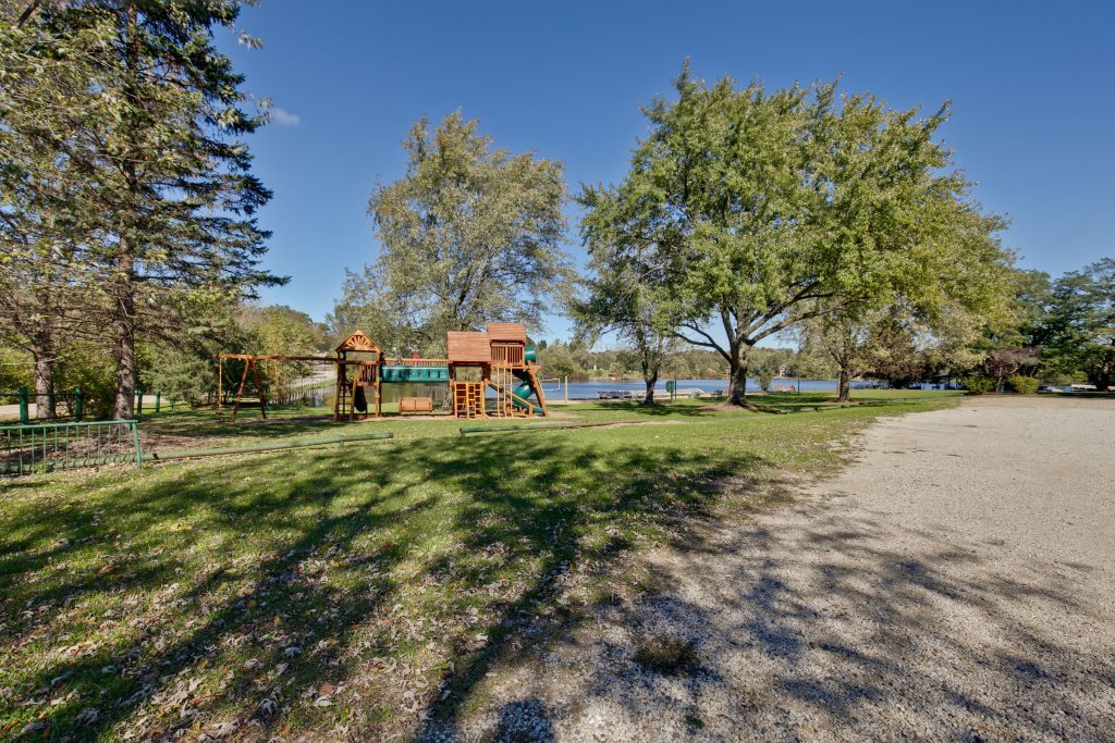455 Maplewood Drive