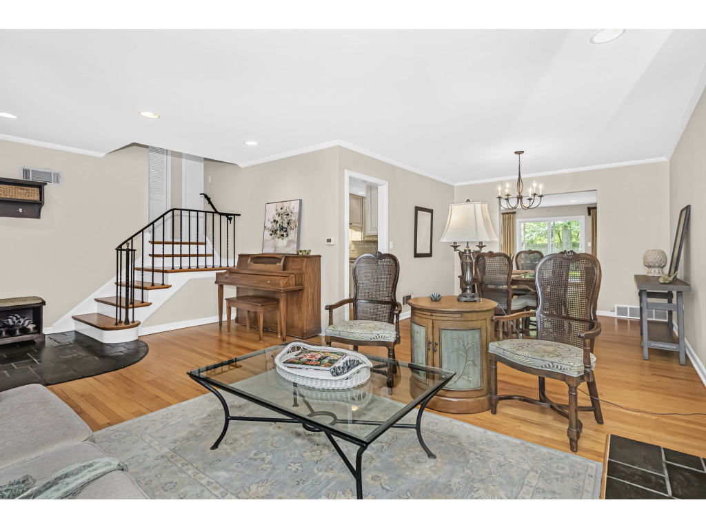 40 Williamsburg Road
