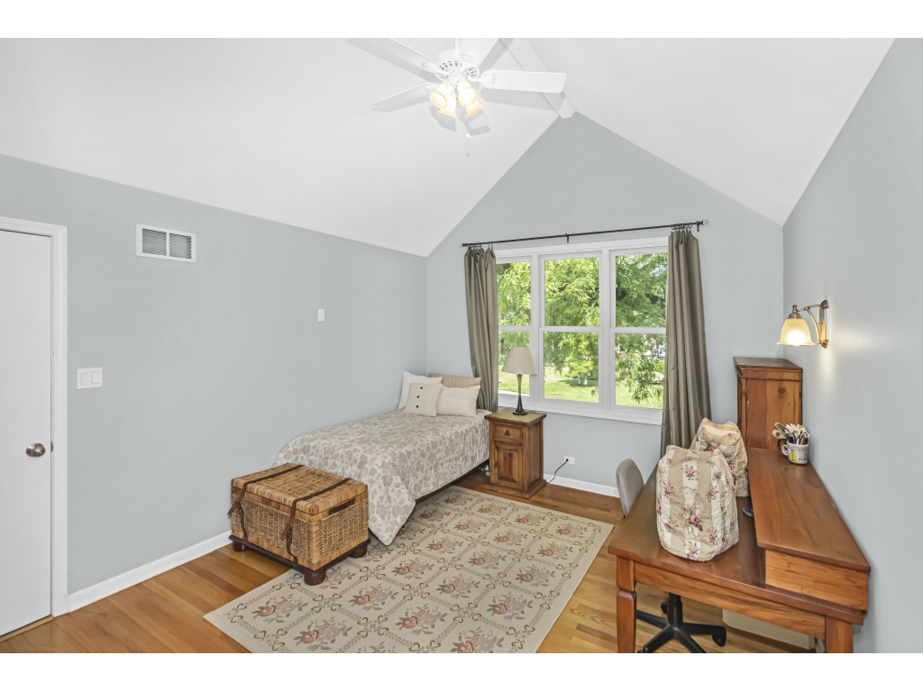 40 Williamsburg Road