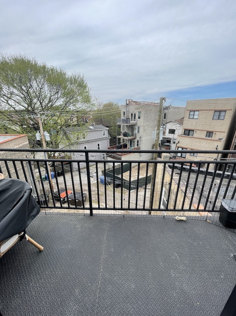 2942 N LINCOLN Avenue Unit: 3S