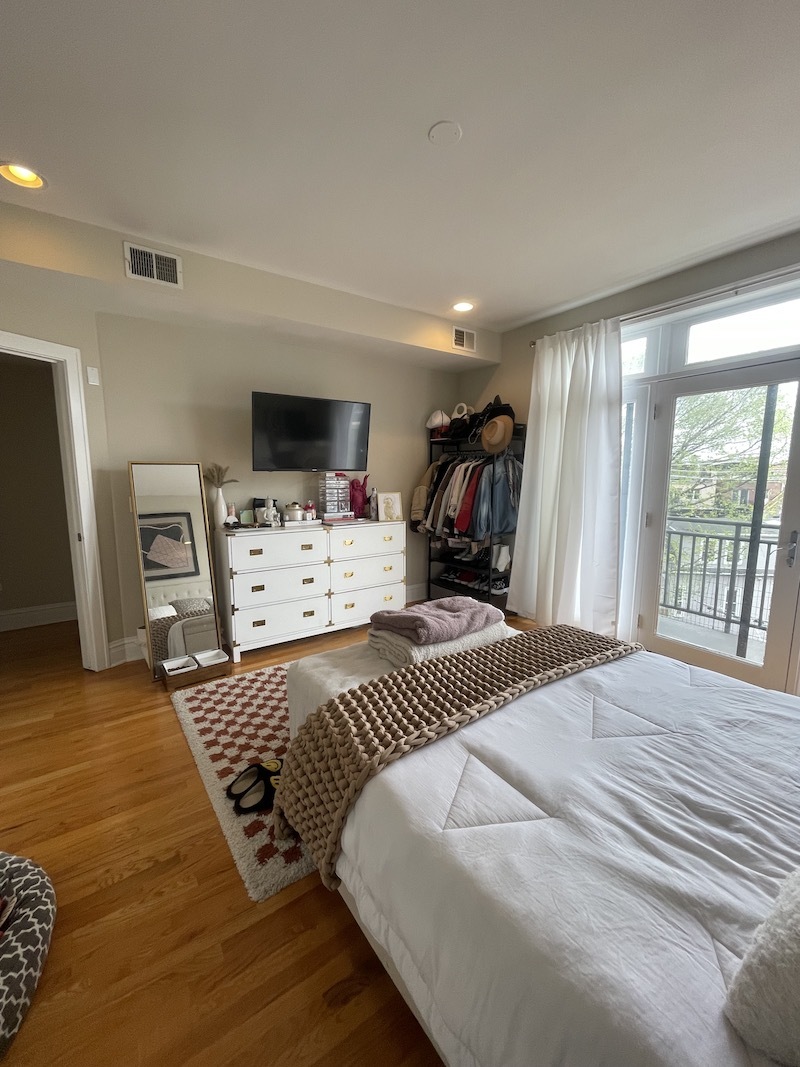 2942 N LINCOLN Avenue Unit: 3S