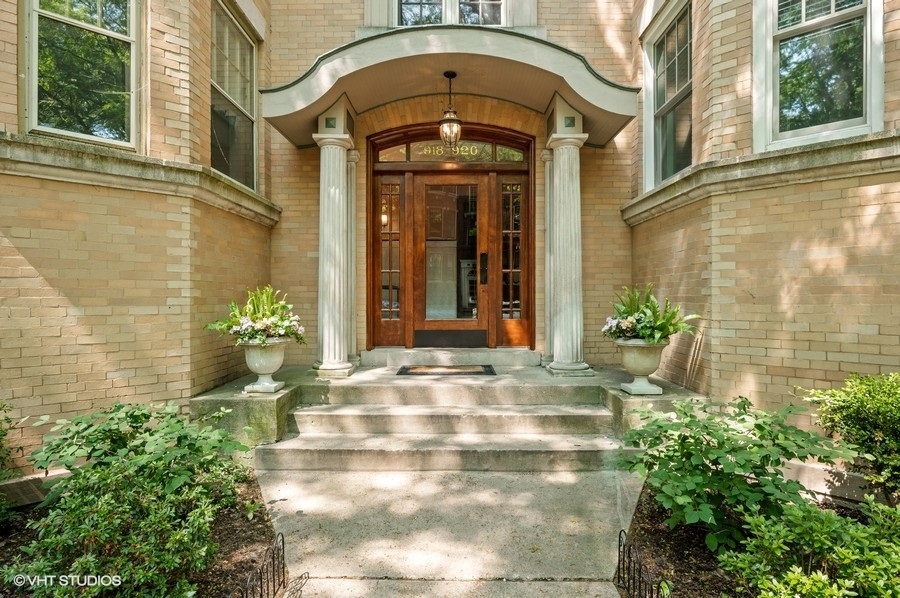 920 Michigan Avenue Unit: 3