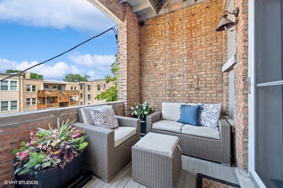 920 Michigan Avenue Unit: 3