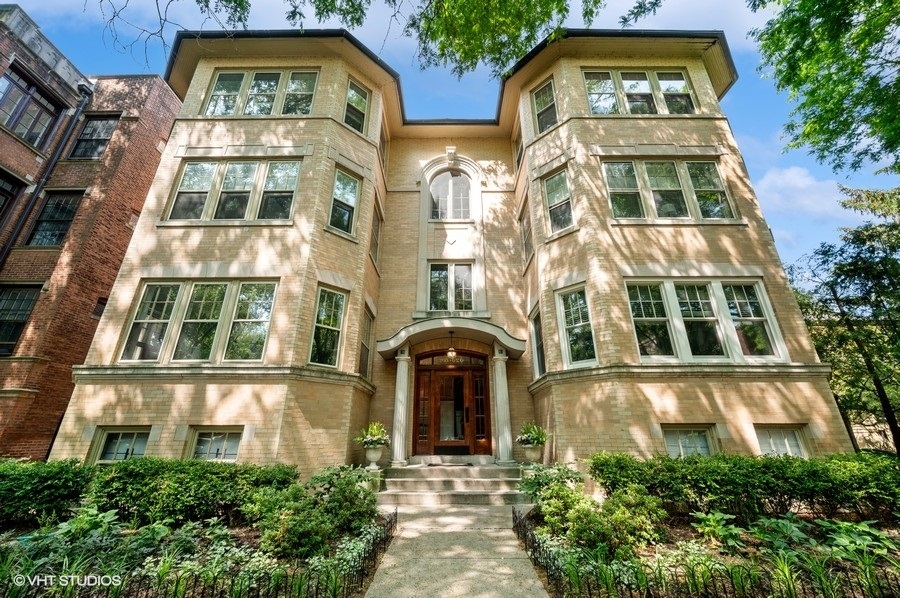 920 Michigan Avenue Unit: 3