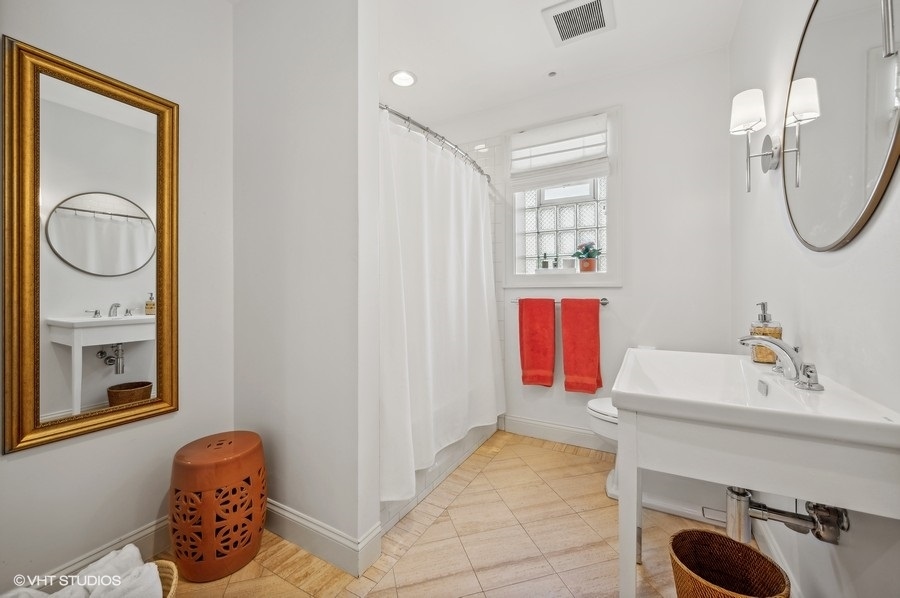 920 Michigan Avenue Unit: 3