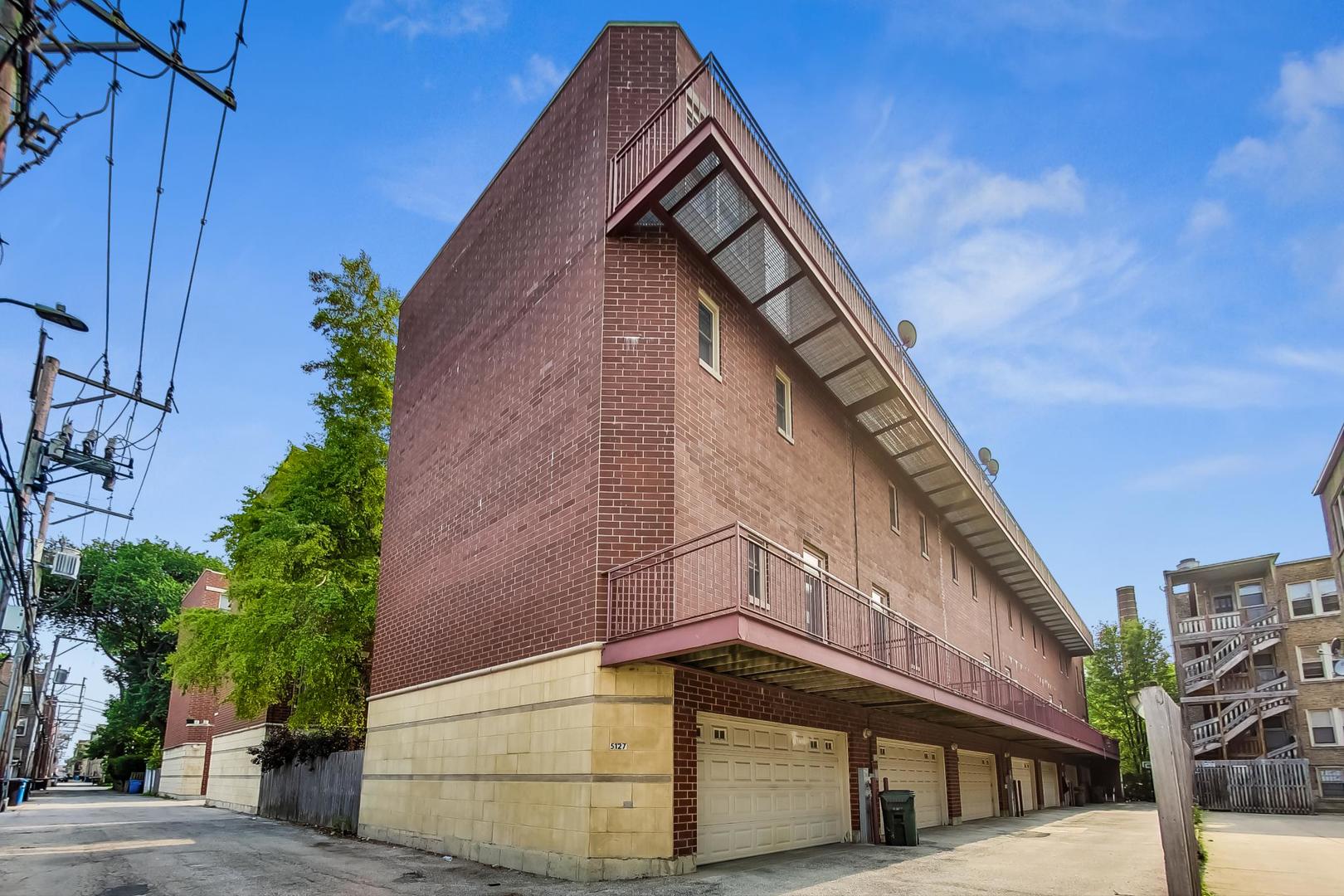 5127 N Damen Avenue Unit: 7