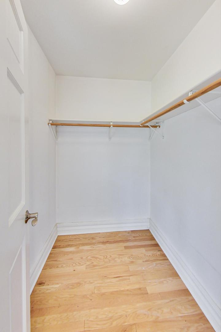 5127 N Damen Avenue Unit: 7