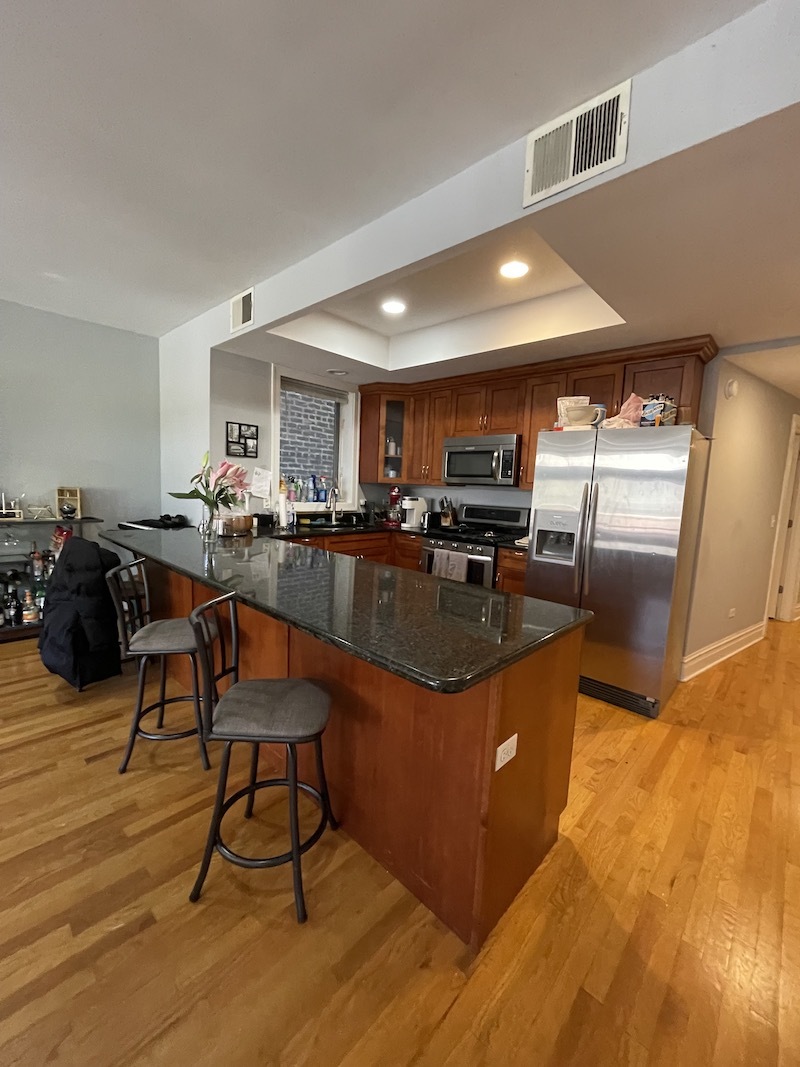 2942 N LINCOLN Avenue Unit: 2N