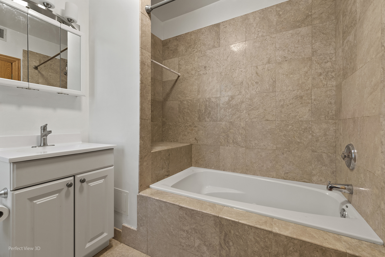 5836 N Saint Louis Avenue Unit: 5836-G