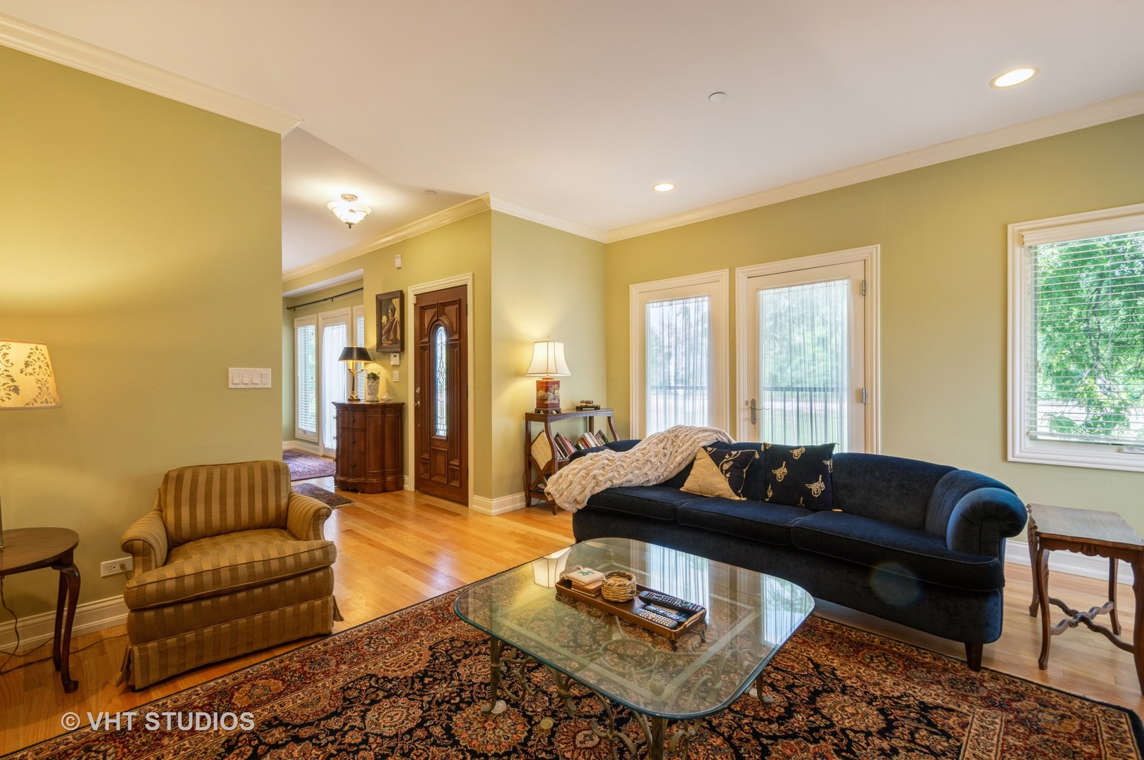 825 Railroad Avenue
