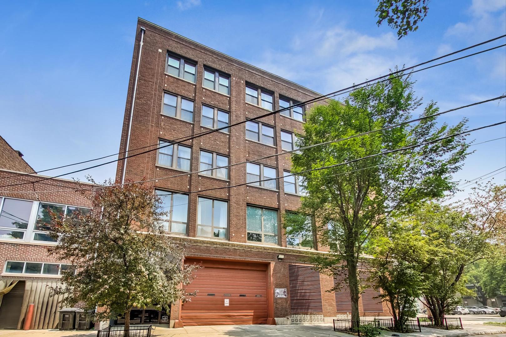 3323 N Paulina Street Unit: 4F