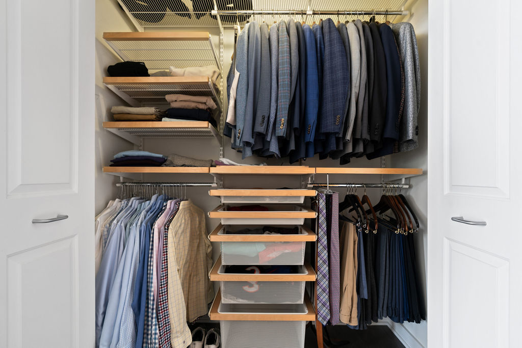 901 W Madison Street Unit: 910