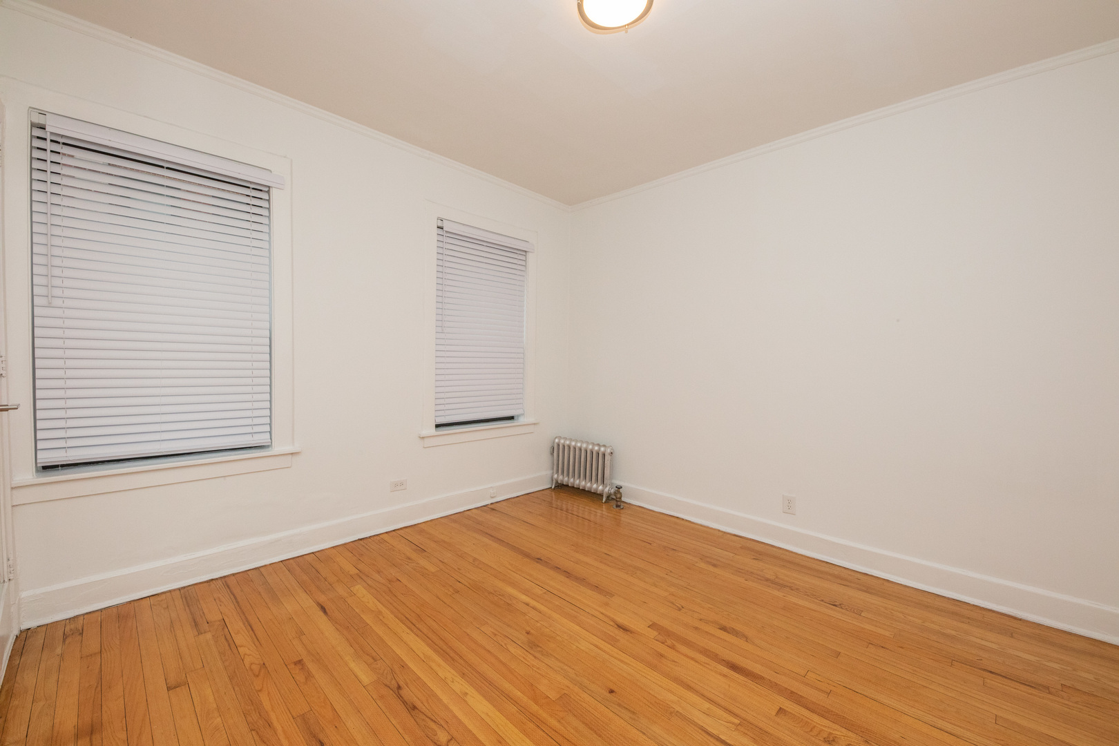 1010 Hinman Avenue Unit: 1N