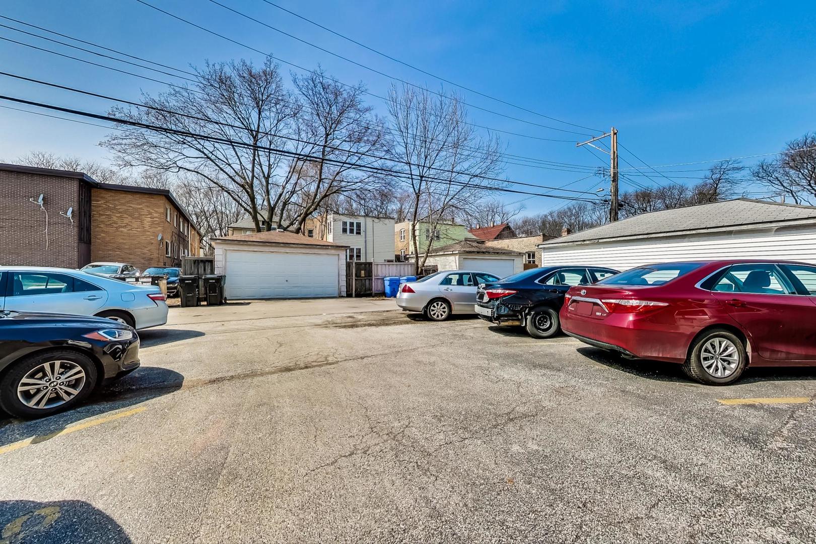 6316 N Paulina Street Unit: 3C