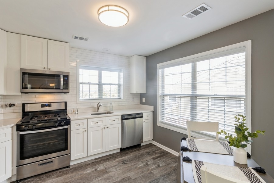 2932 Heatherwood Drive Unit: 2932
