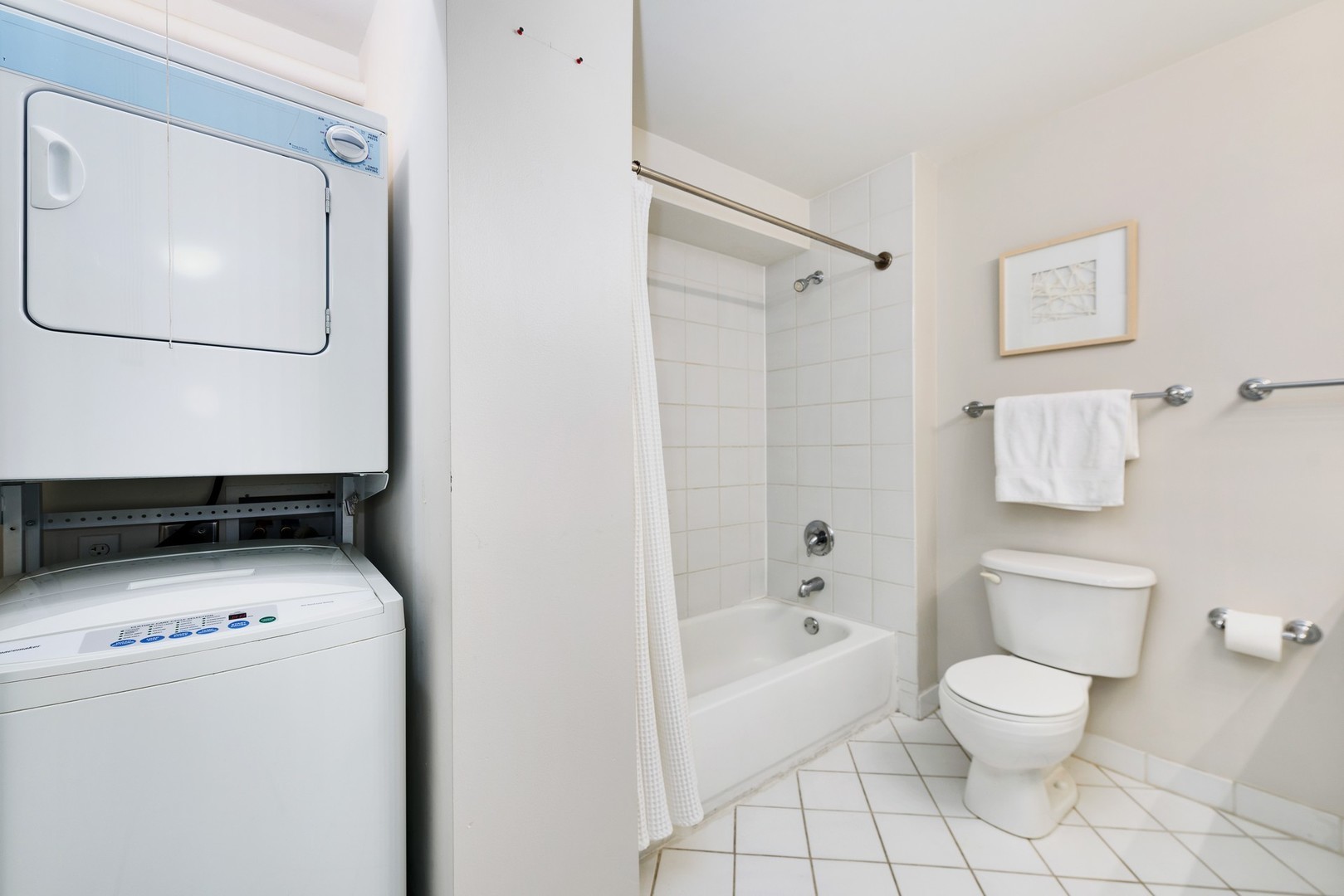345 N La Salle Drive Unit: 3907