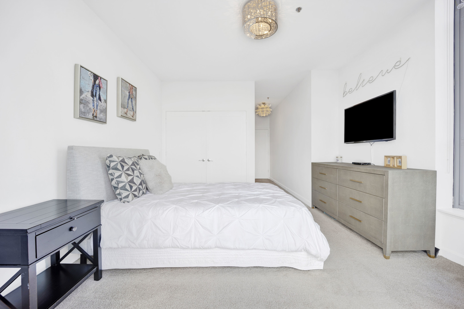 1600 S PRAIRIE Avenue Unit: 2101