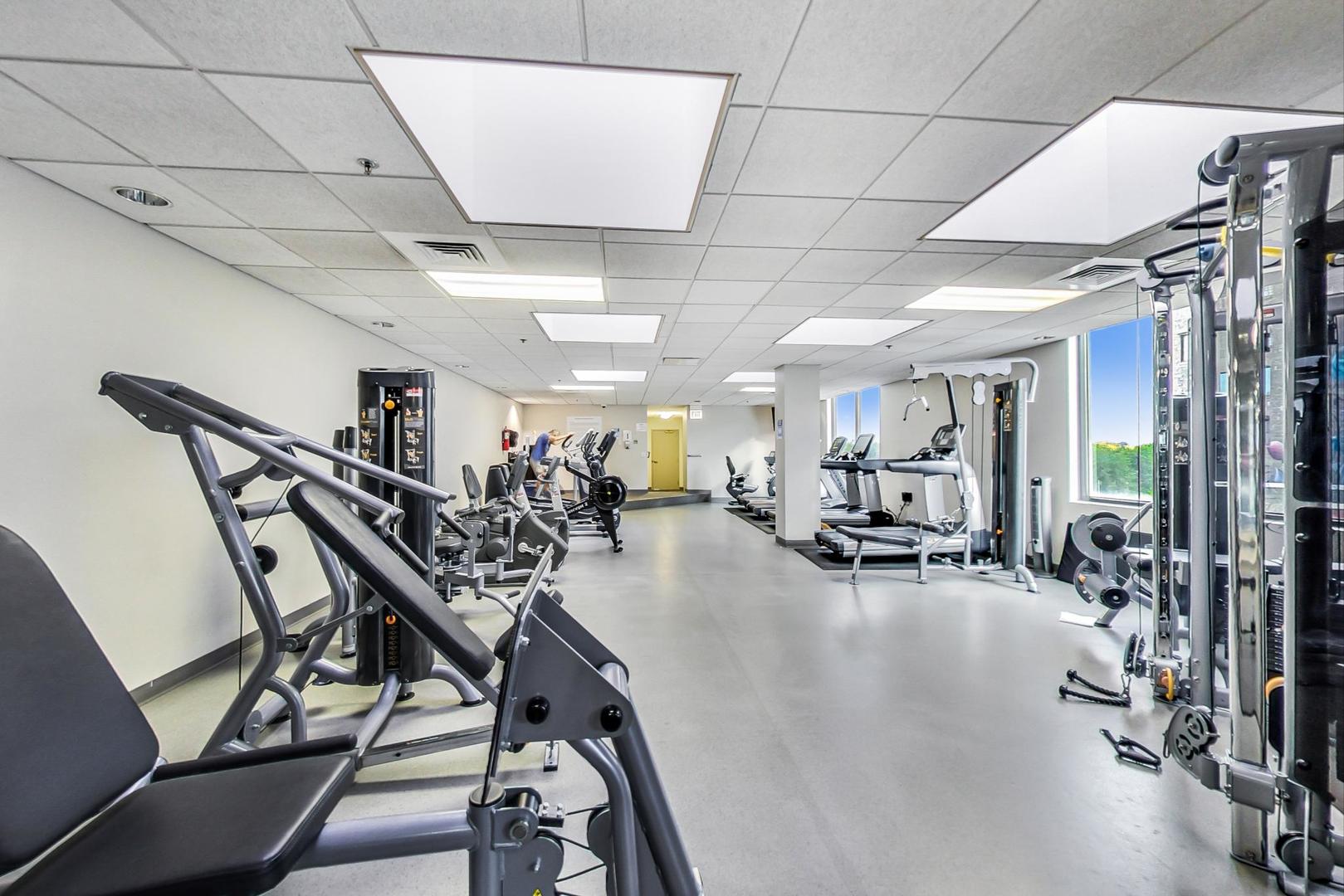 910 S MICHIGAN Avenue Unit: 1415
