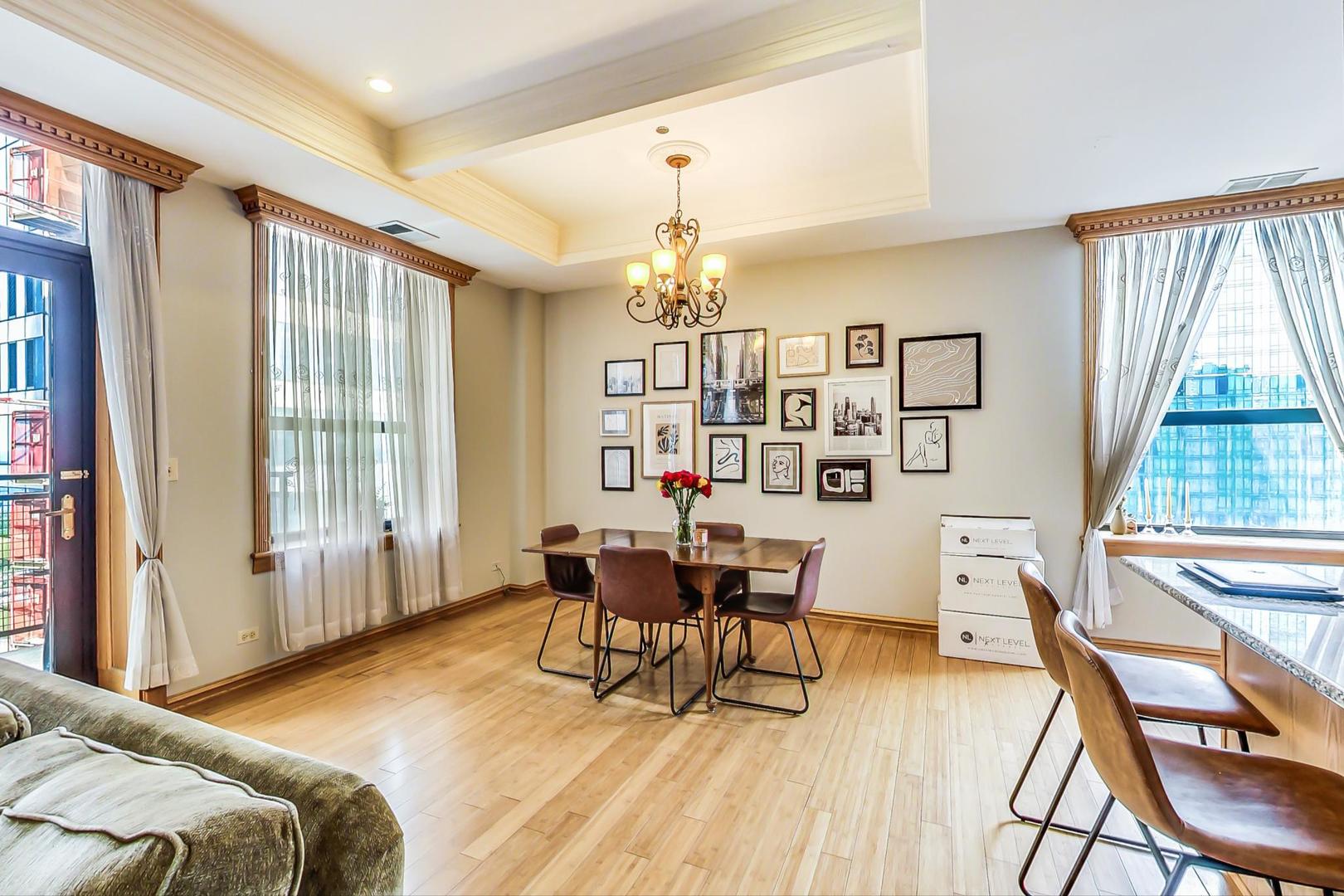 910 S MICHIGAN Avenue Unit: 1415