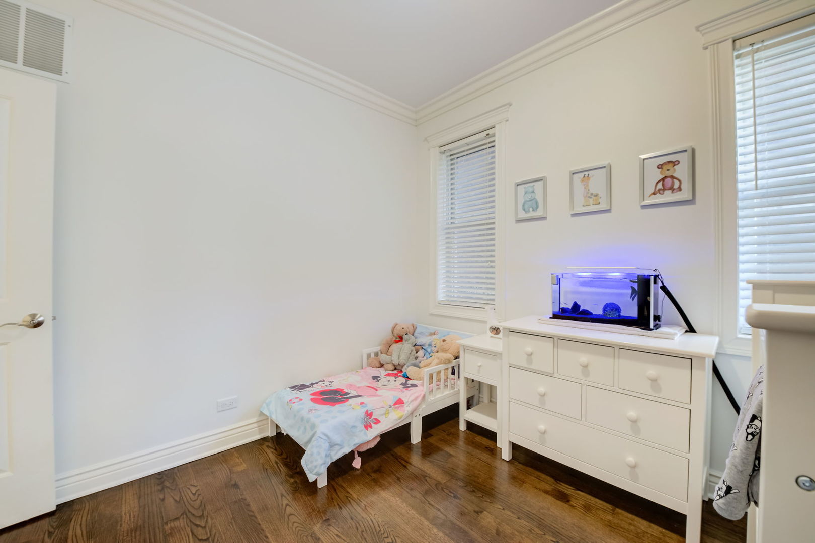 842 W Aldine Avenue Unit: 1