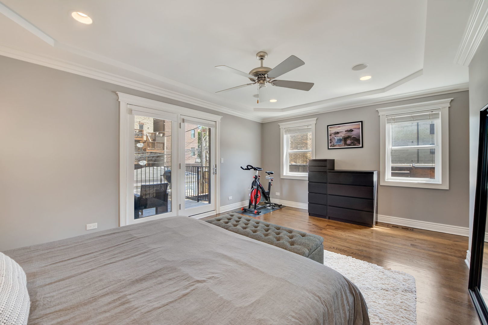 842 W Aldine Avenue Unit: 1