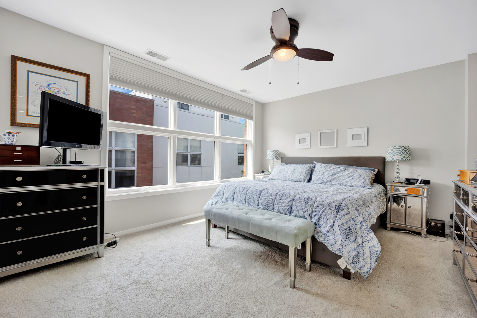 2946 N Wood Street Unit: B